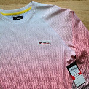 Columbia Disney Mickey Mouse collection sun deflector top.